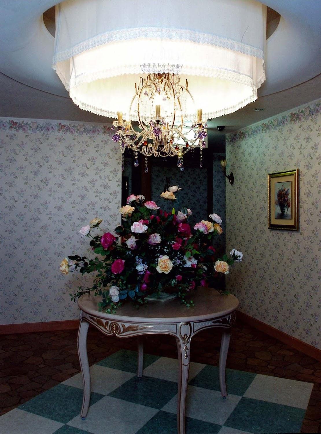 Cover Image for Antoinette