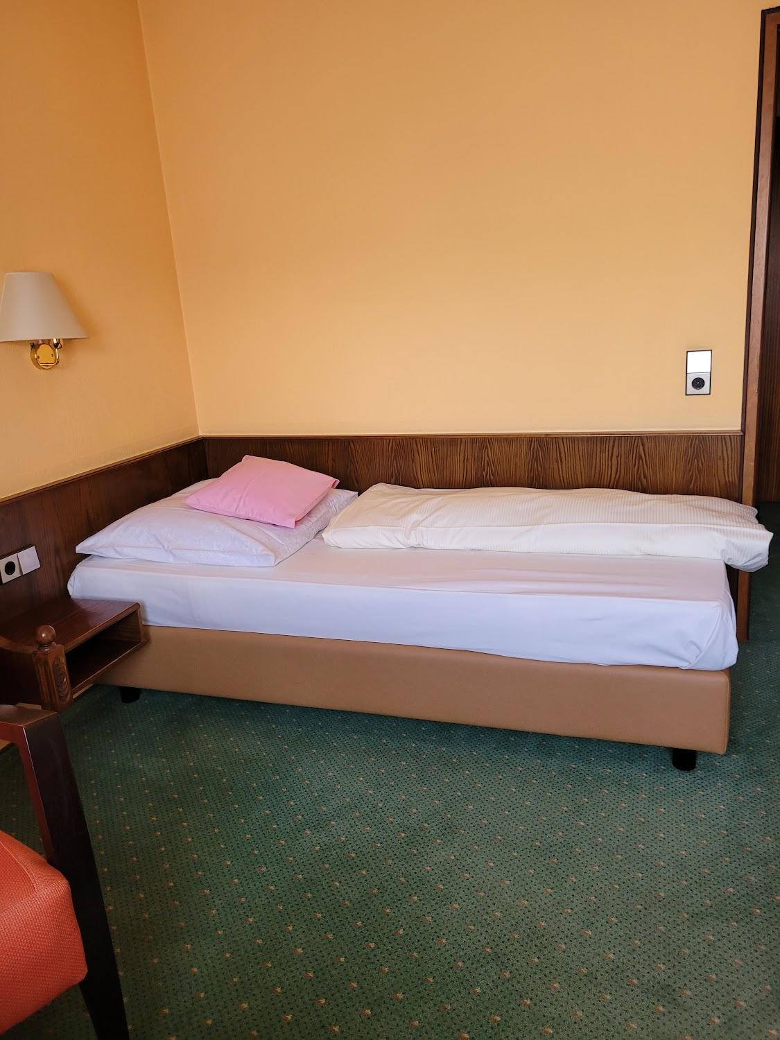 Cover Image for Hotel am Schönbuchrand
