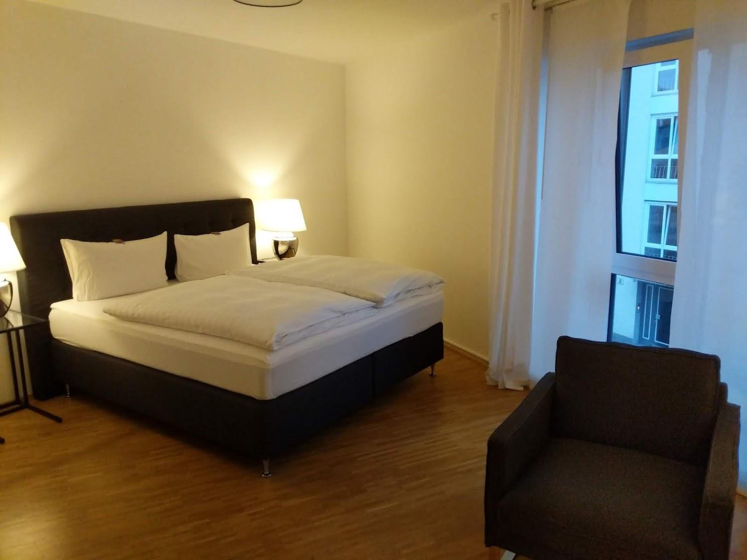 Cover Image for „by Hotel Meyer“ City Apartments