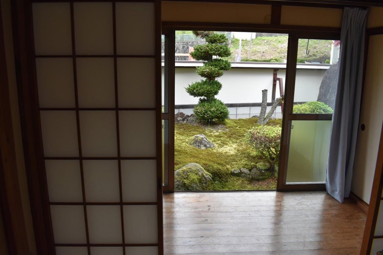 Cover Image for 民宿子の川