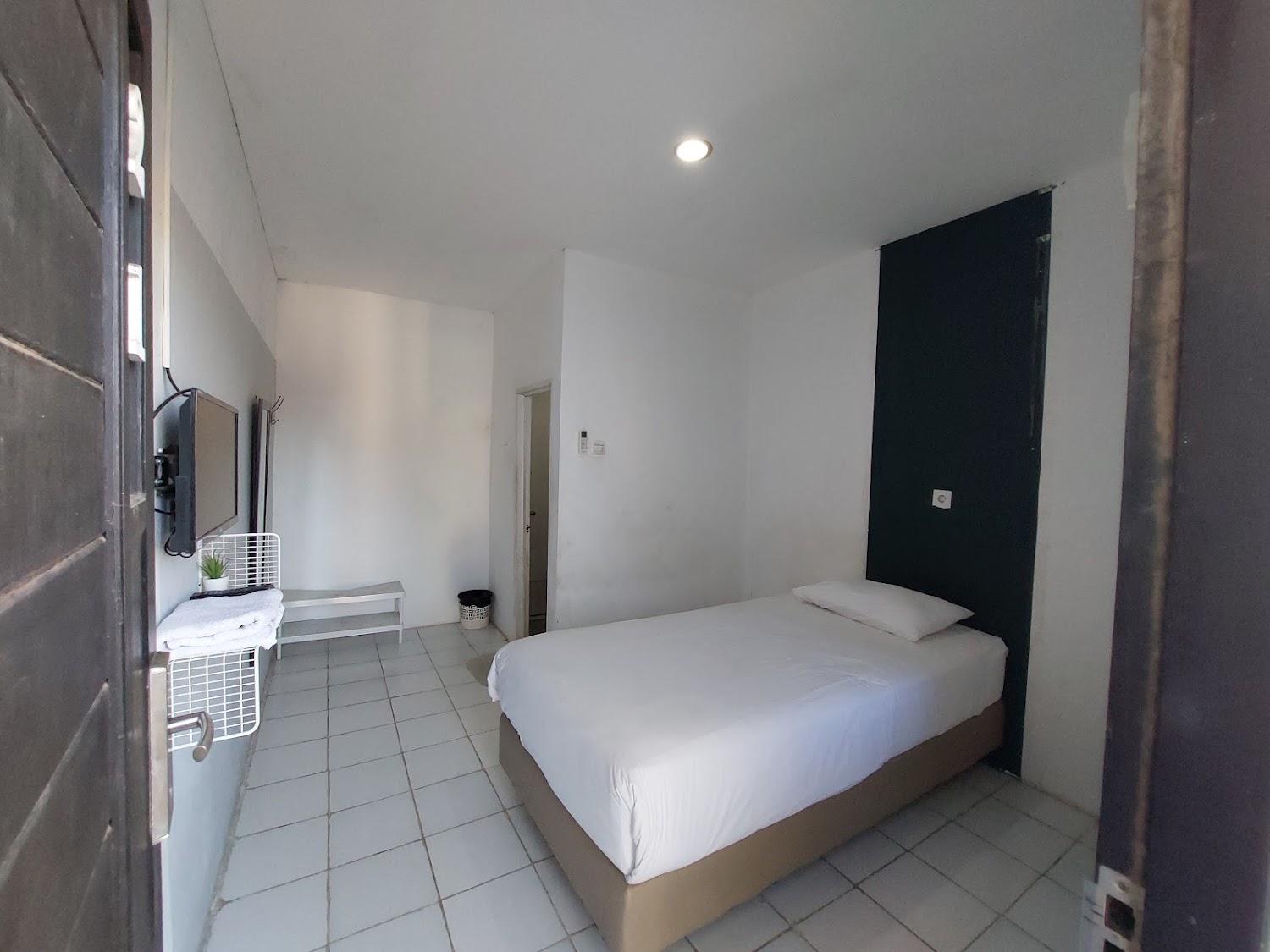 Cover Image for RedDoorz @ Sani Guest House Balikpapan