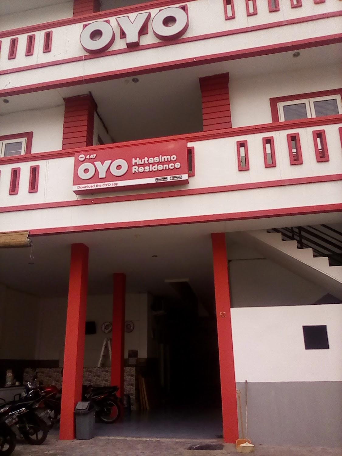 Cover Image for Super OYO 447 Hutasimo Residence