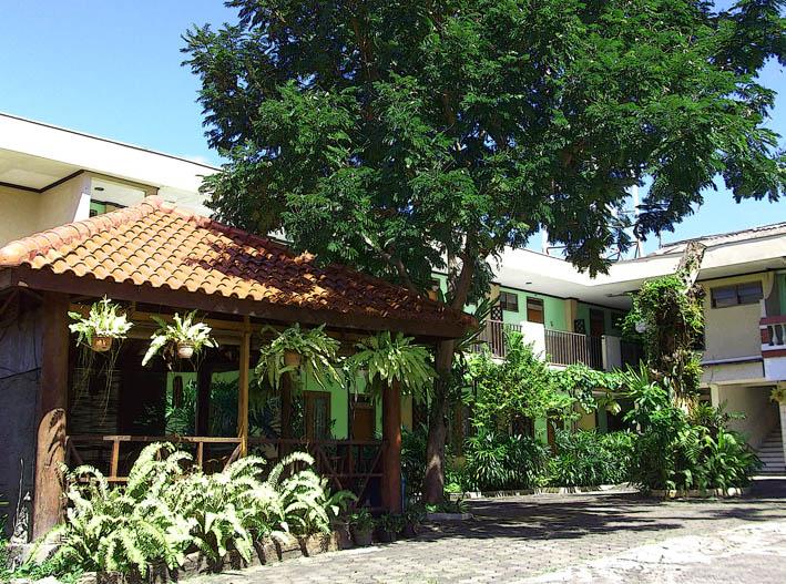Cover Image for Hotel Srondol Indah