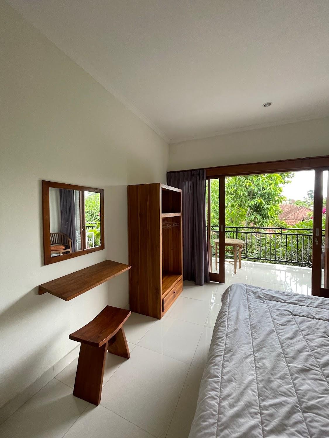 Cover Image for Karta House