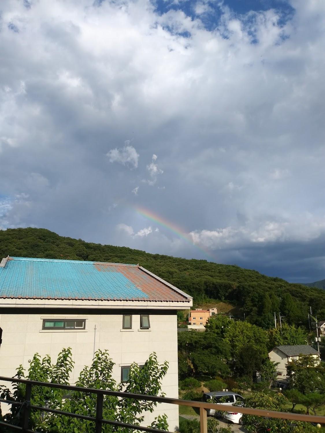 Cover Image for 꿈에그린펜션 본관
