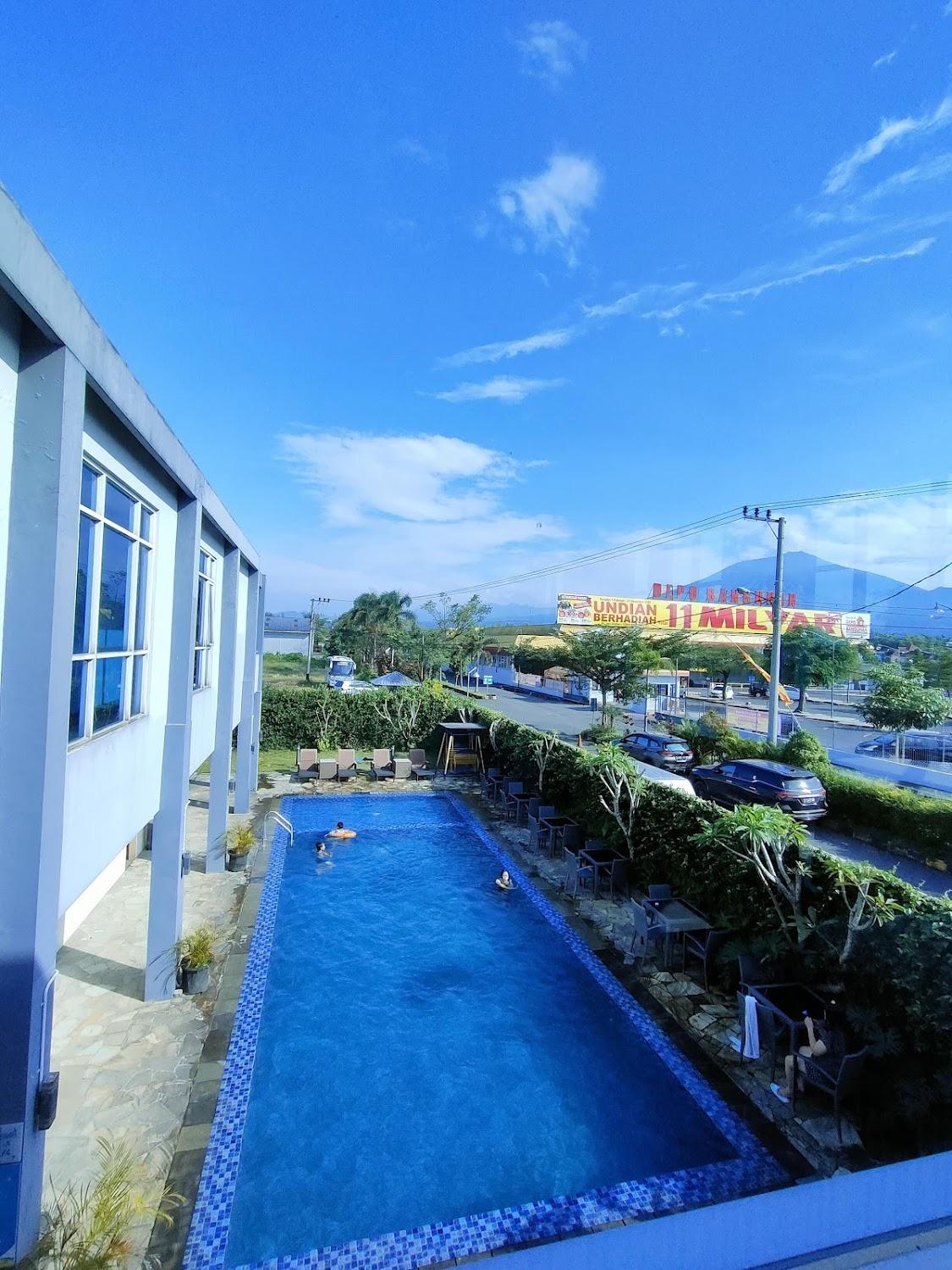 Cover Image for Solaris Hotel Malang