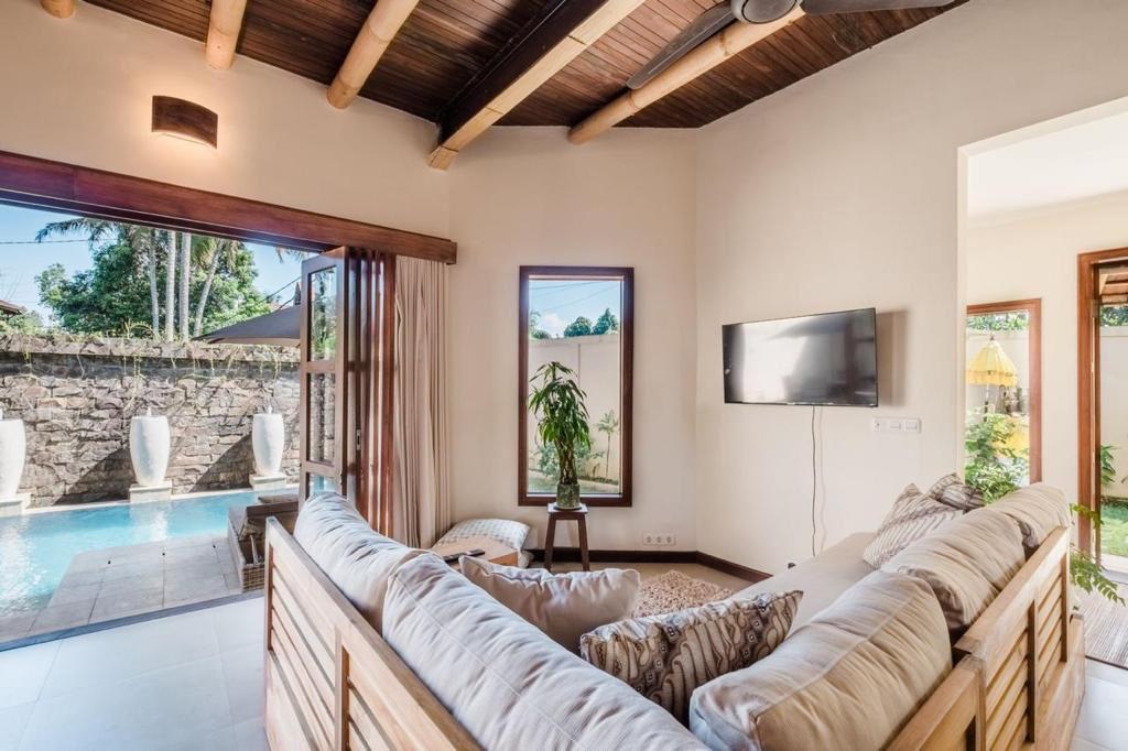 Cover Image for Villa Azim