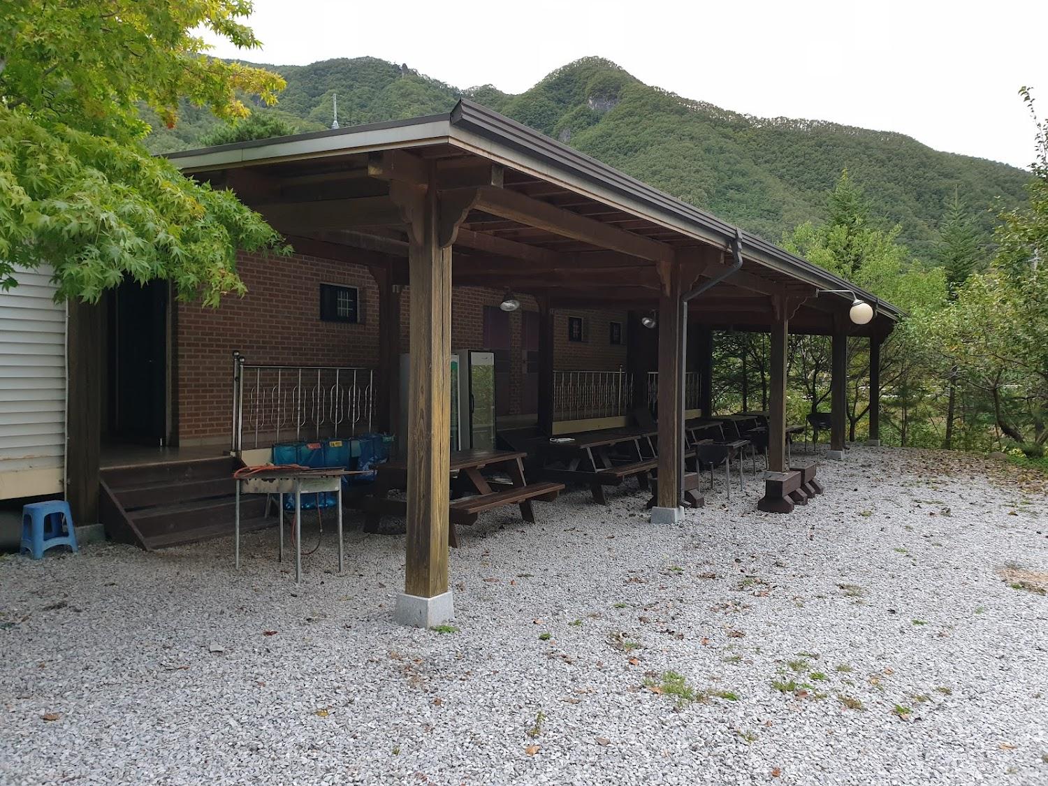 Cover Image for 동강 이스턴하우스