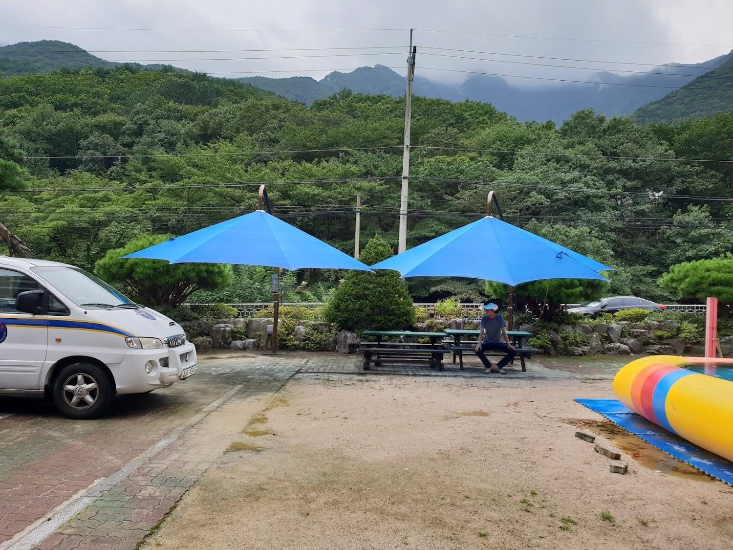 Cover Image for 신불산알프스펜션