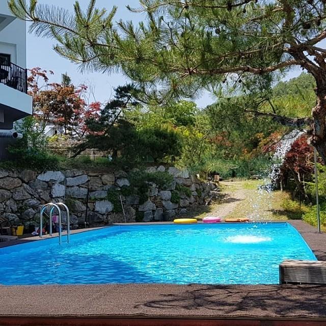 Cover Image for 가평남이섬 메이플베이펜션