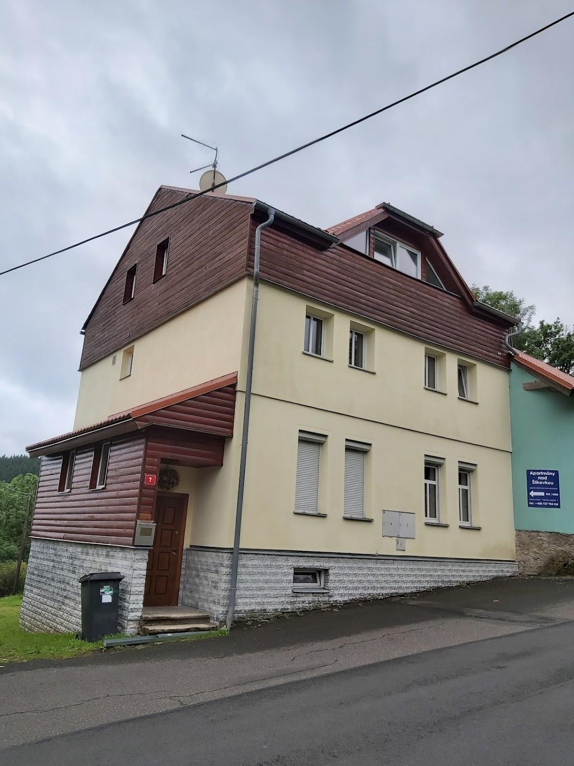 Cover Image for Apartmány Nad Šlikovkou