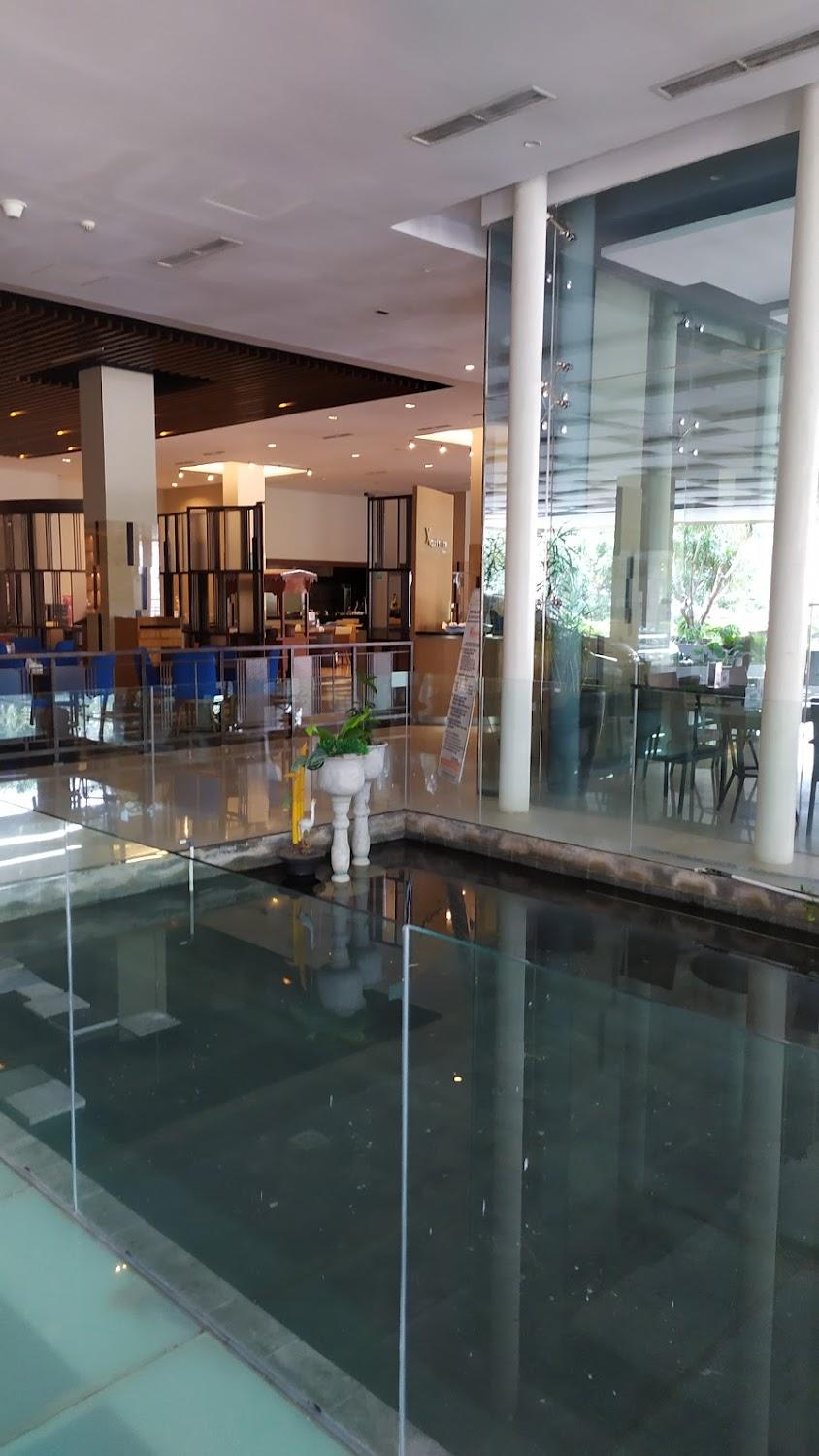 Cover Image for The Luxton Cirebon Hotel & Convention