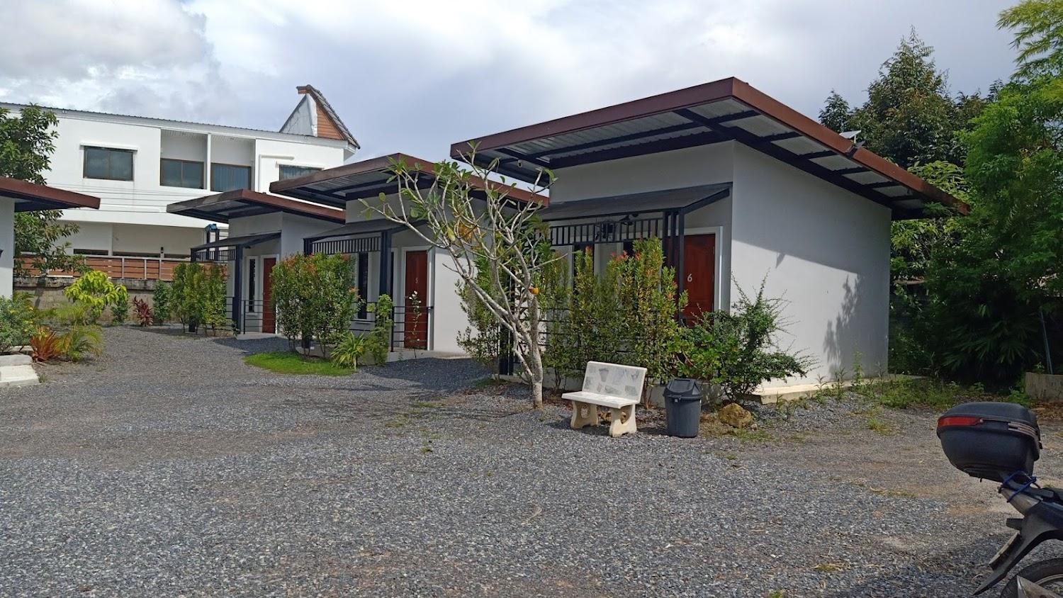 Cover Image for เซนการ์เดนรีสอร์ท zen garden Resort