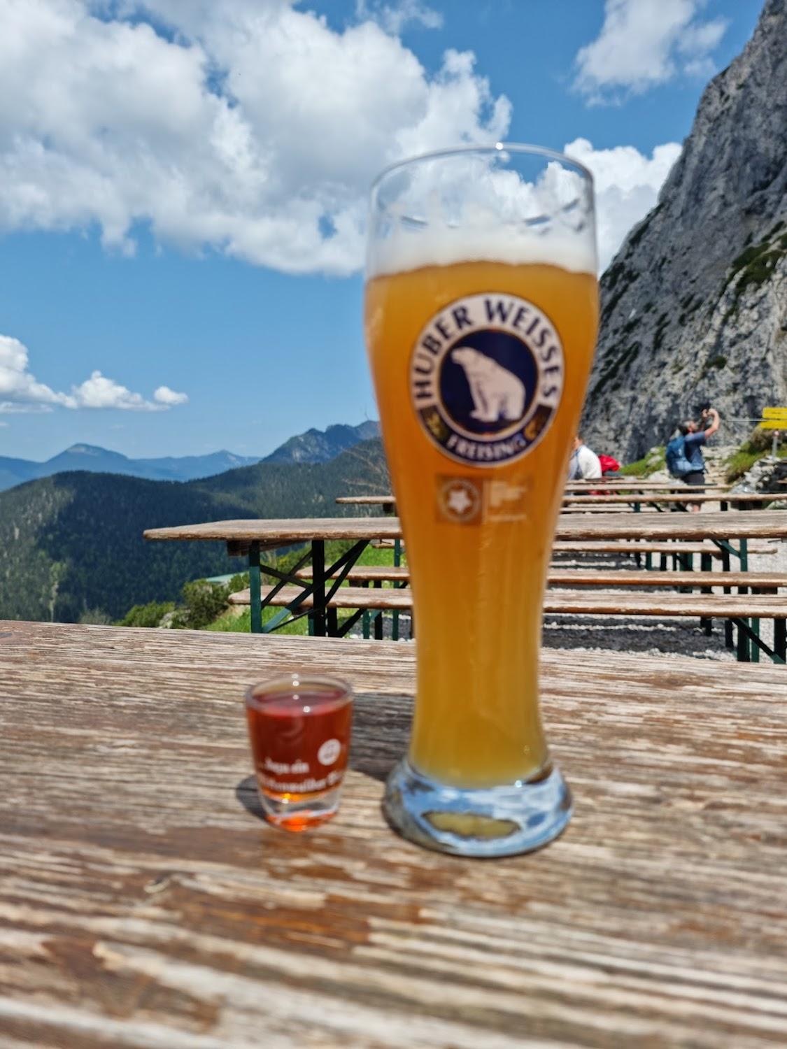 Cover Image for Dammkarhütte