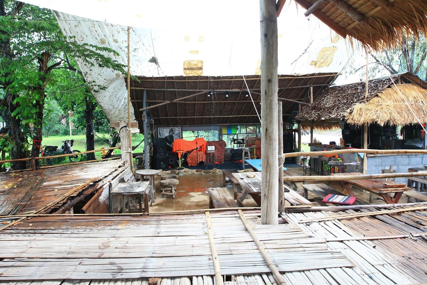 Cover Image for Giant House Pai Riverside & Camping