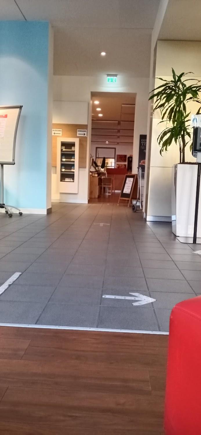 Cover Image for ibis Karlsruhe Hauptbahnhof