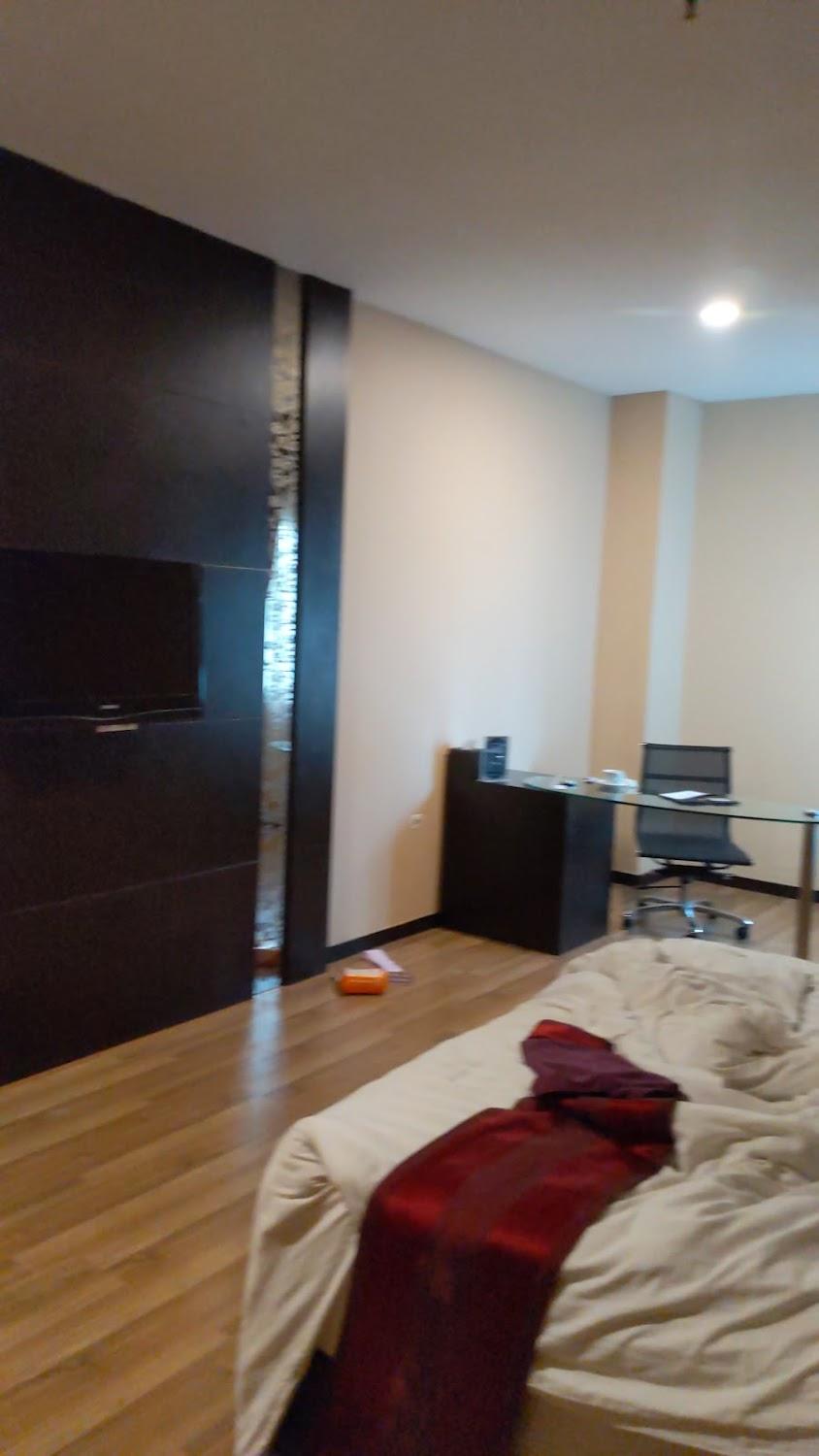 Cover Image for E Hotel Medan