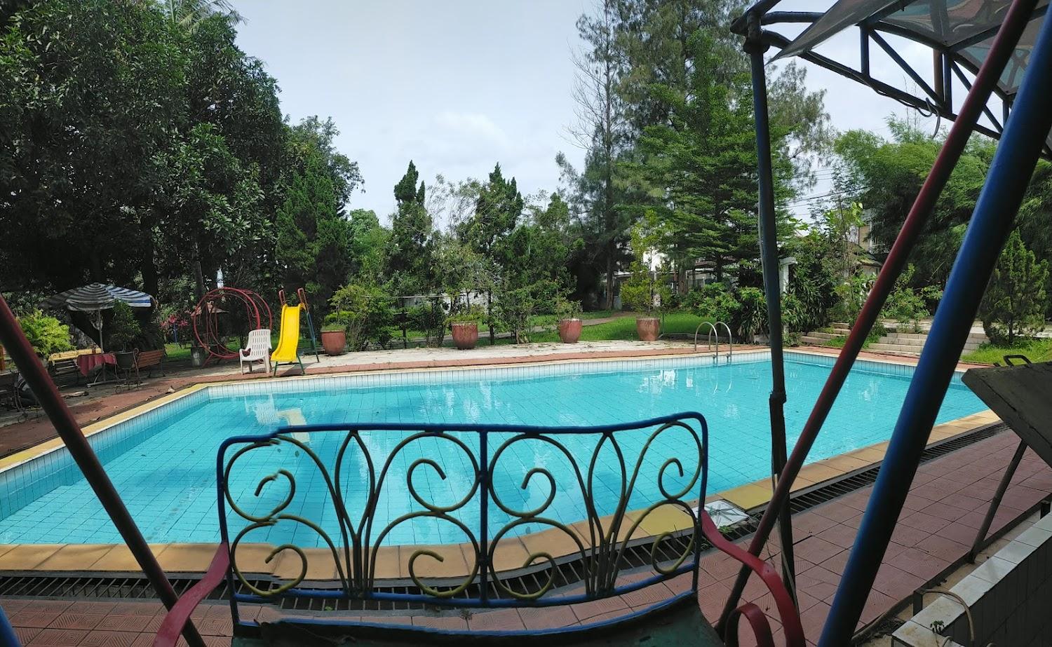 Cover Image for Rumah Panggung Guest House Syariah Mitra RedDoorz
