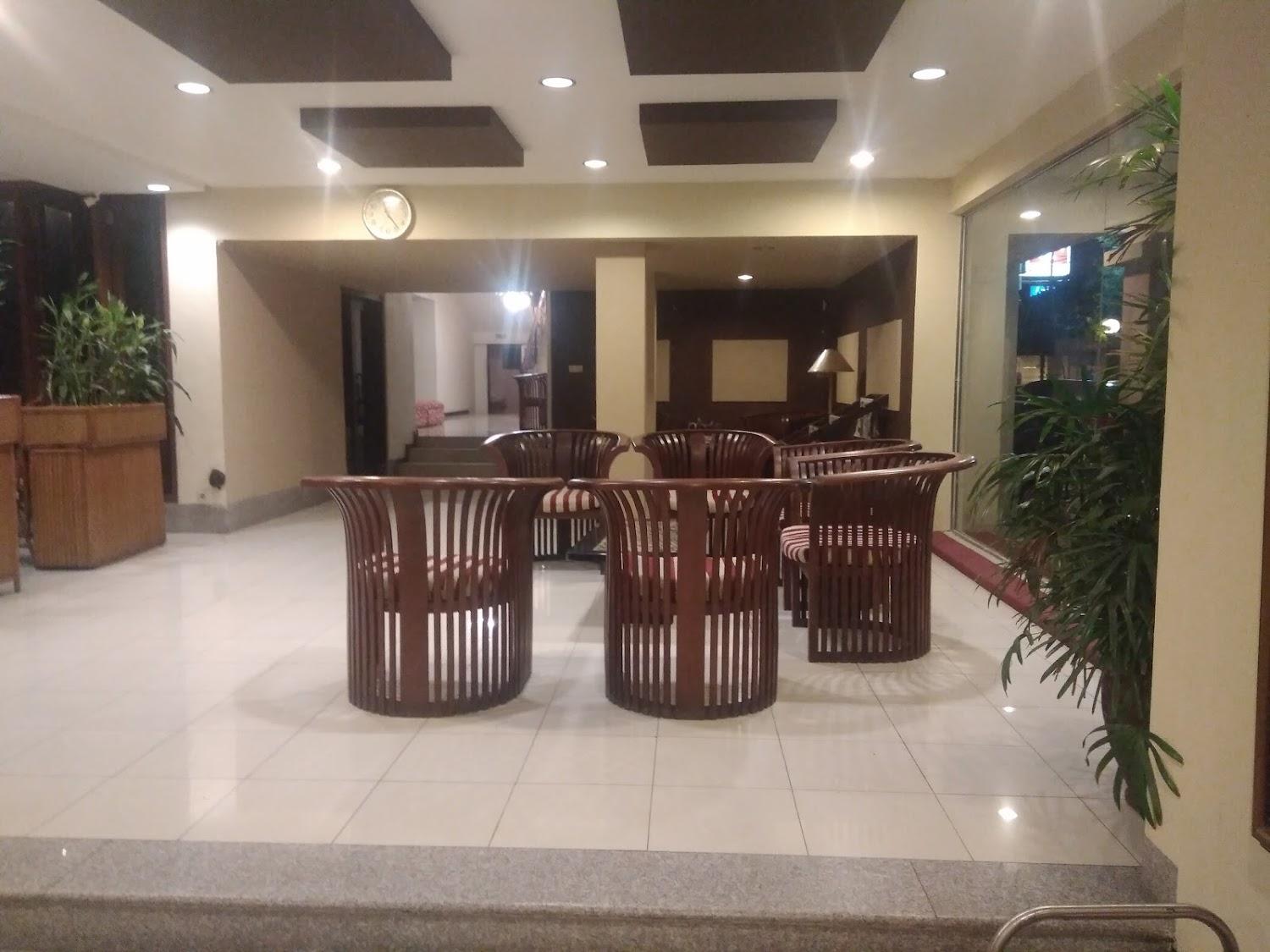 Cover Image for Grand Wisata Hotel