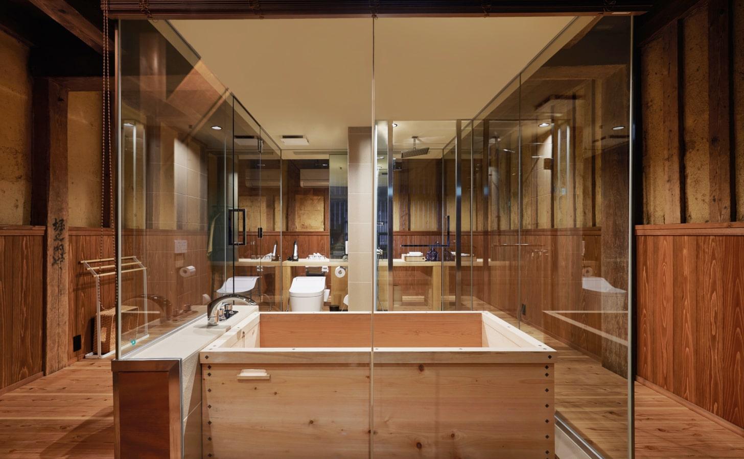 Cover Image for NIPPONIA HOTEL 大洲 城下町 フロント・客室棟（OKI）
