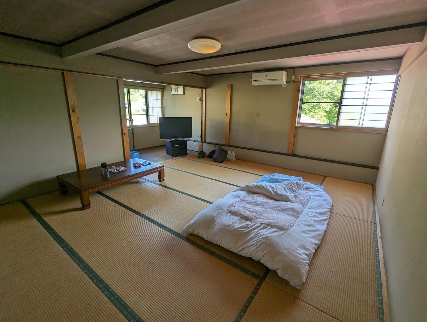 Cover Image for しらかば荘