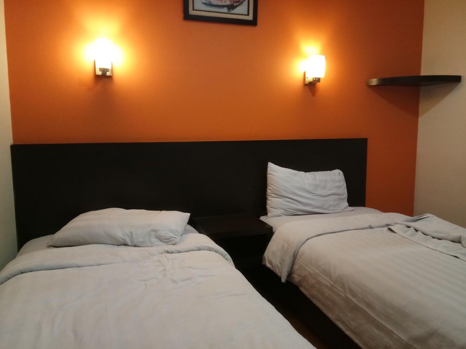 Cover Image for Alpha Inn