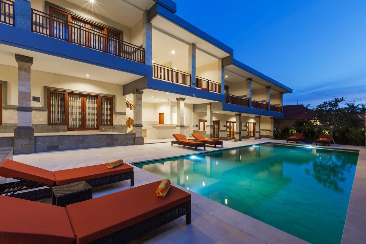 Cover Image for Kubu Petitenget Seminyak