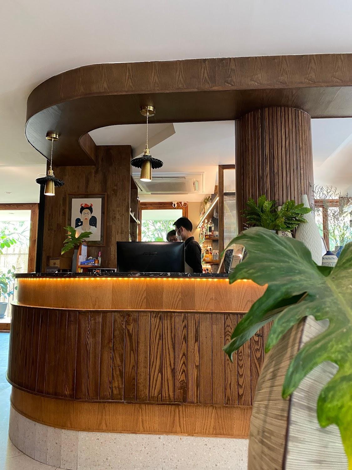 Cover Image for Karaarom Hotel