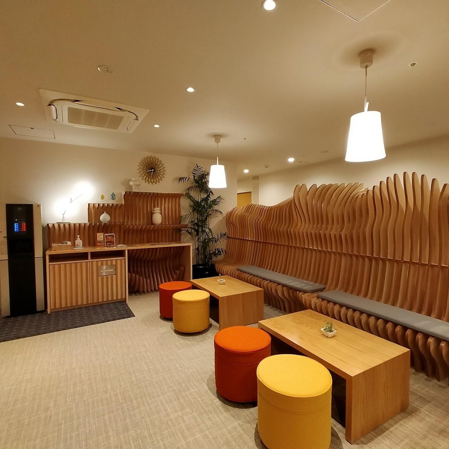 Cover Image for SHIN-HOTEL