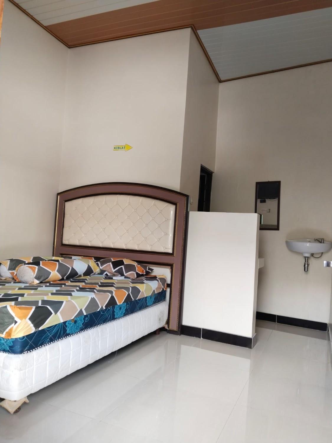 Cover Image for RedDoorz Syariah near Flyover Palur