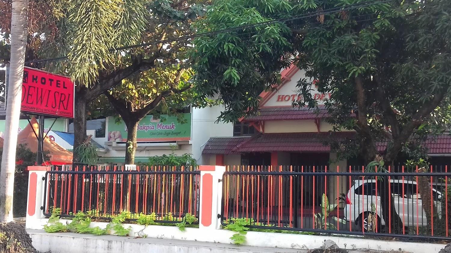 Cover Image for Hotel Dewi Sri