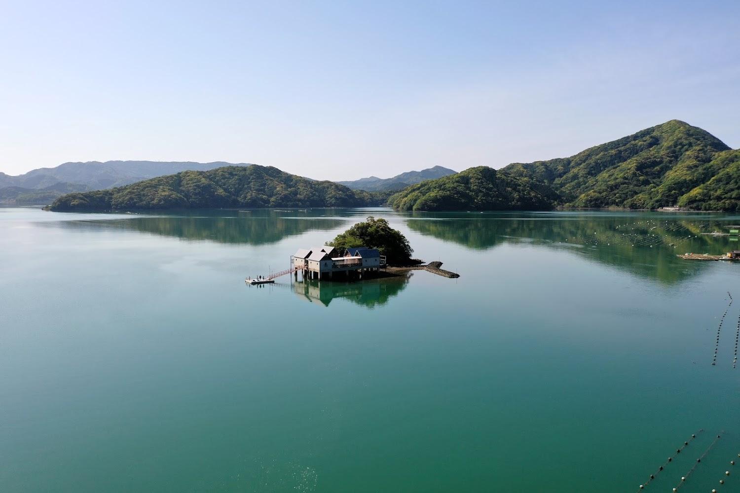 Cover Image for 河浦海上コテージ