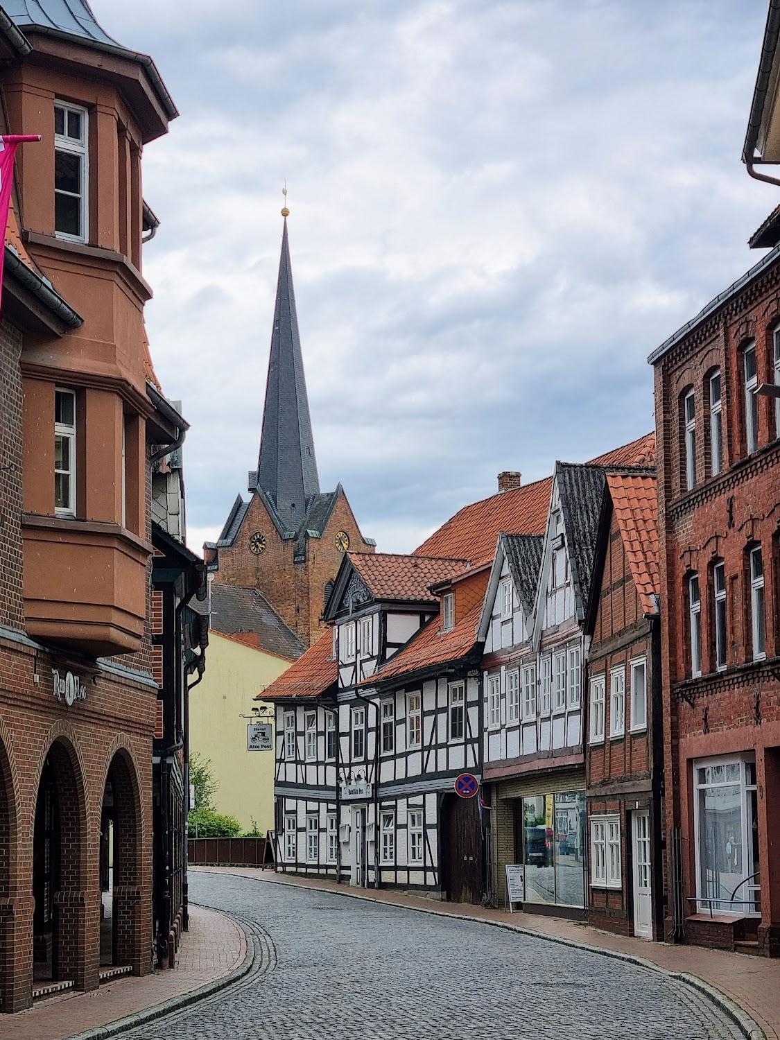 Cover Image for Alte Post