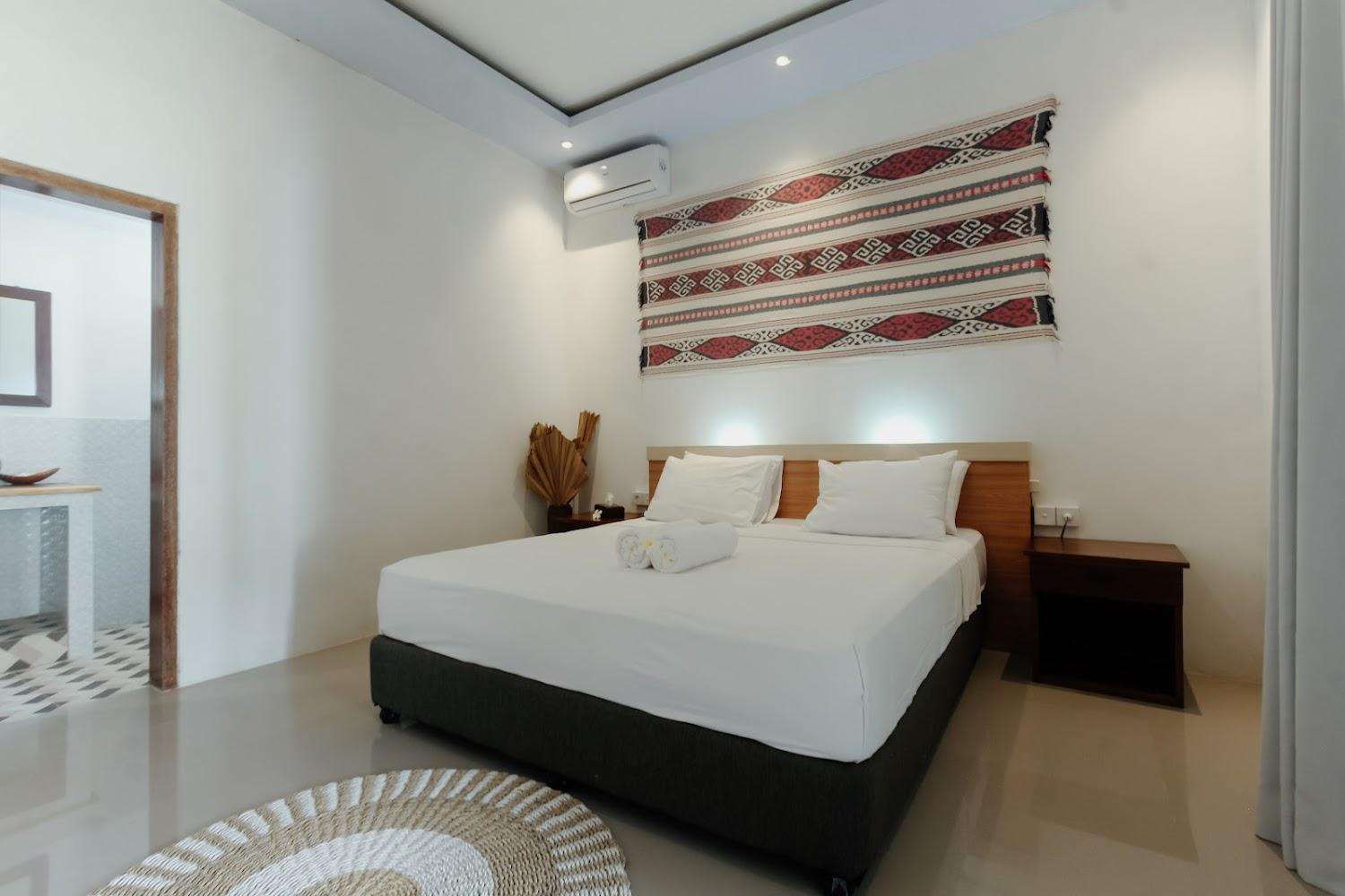 Cover Image for Sayang Bungalows