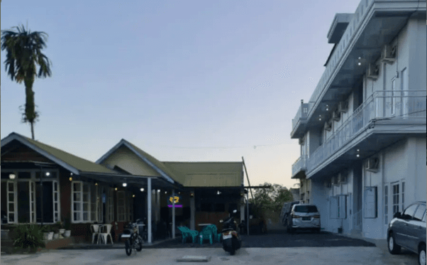 Cover Image for RedDoorz Syariah near Kantor Bupati Pantai Pandan Sibolga