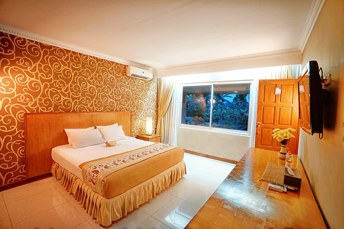 Cover Image for Pan Family Hotel