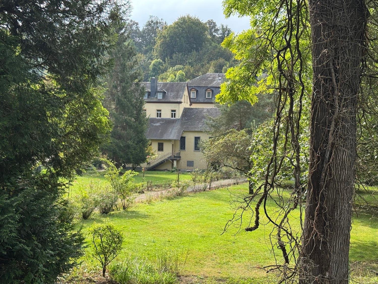 Cover Image for Priester- und Gästehaus Marienau