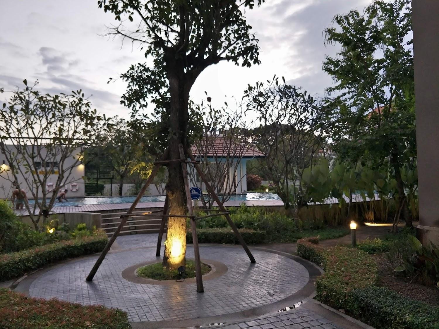 Cover Image for Harmony Resort Hotel