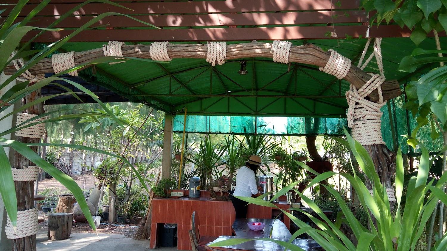 Cover Image for แพรวพรรณ รีสอร์ท
