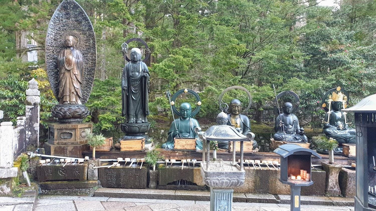 Cover Image for Houzen-in Temple (Pilgrim's Lodging)