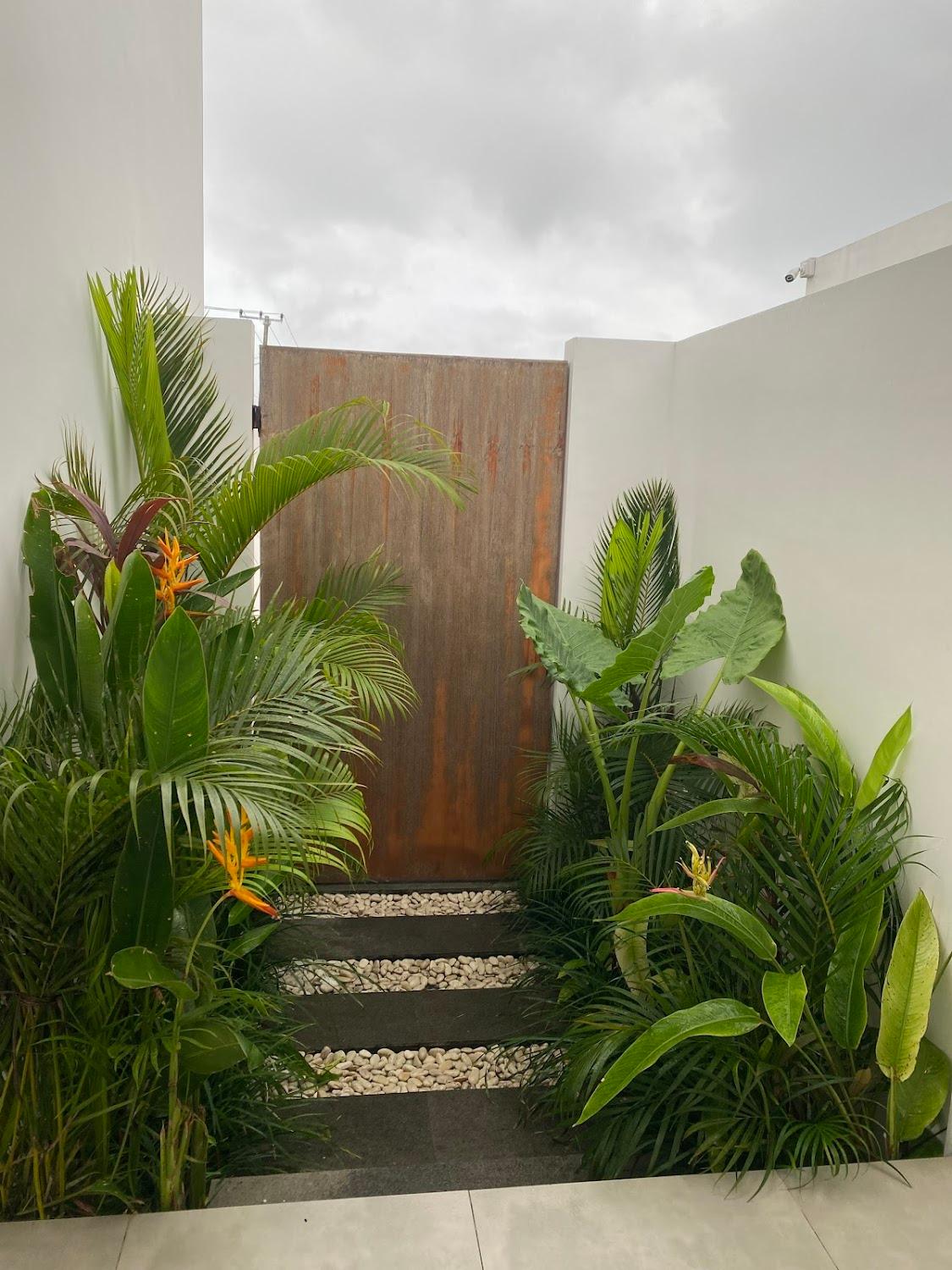 Cover Image for Botanique Villa & Studio