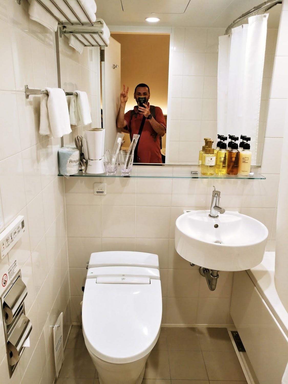 Cover Image for hotel-androoms
