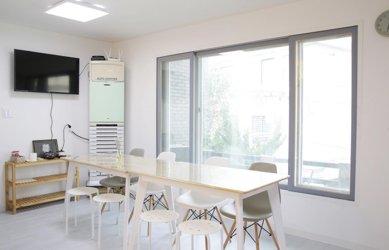 Cover Image for Namsan Fresh House