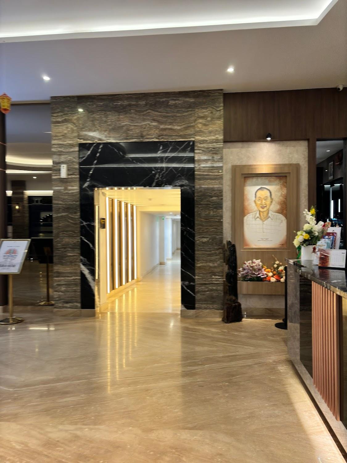 Cover Image for Alimoer Hotel