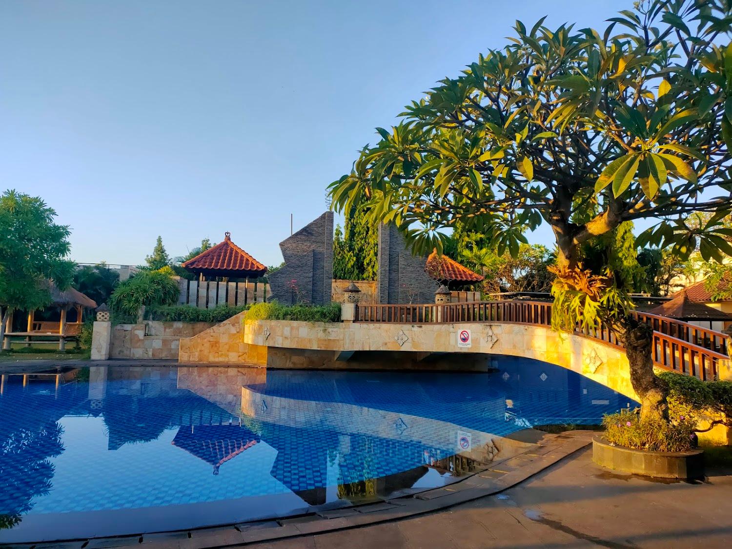 Cover Image for Lombok Raya Hotel