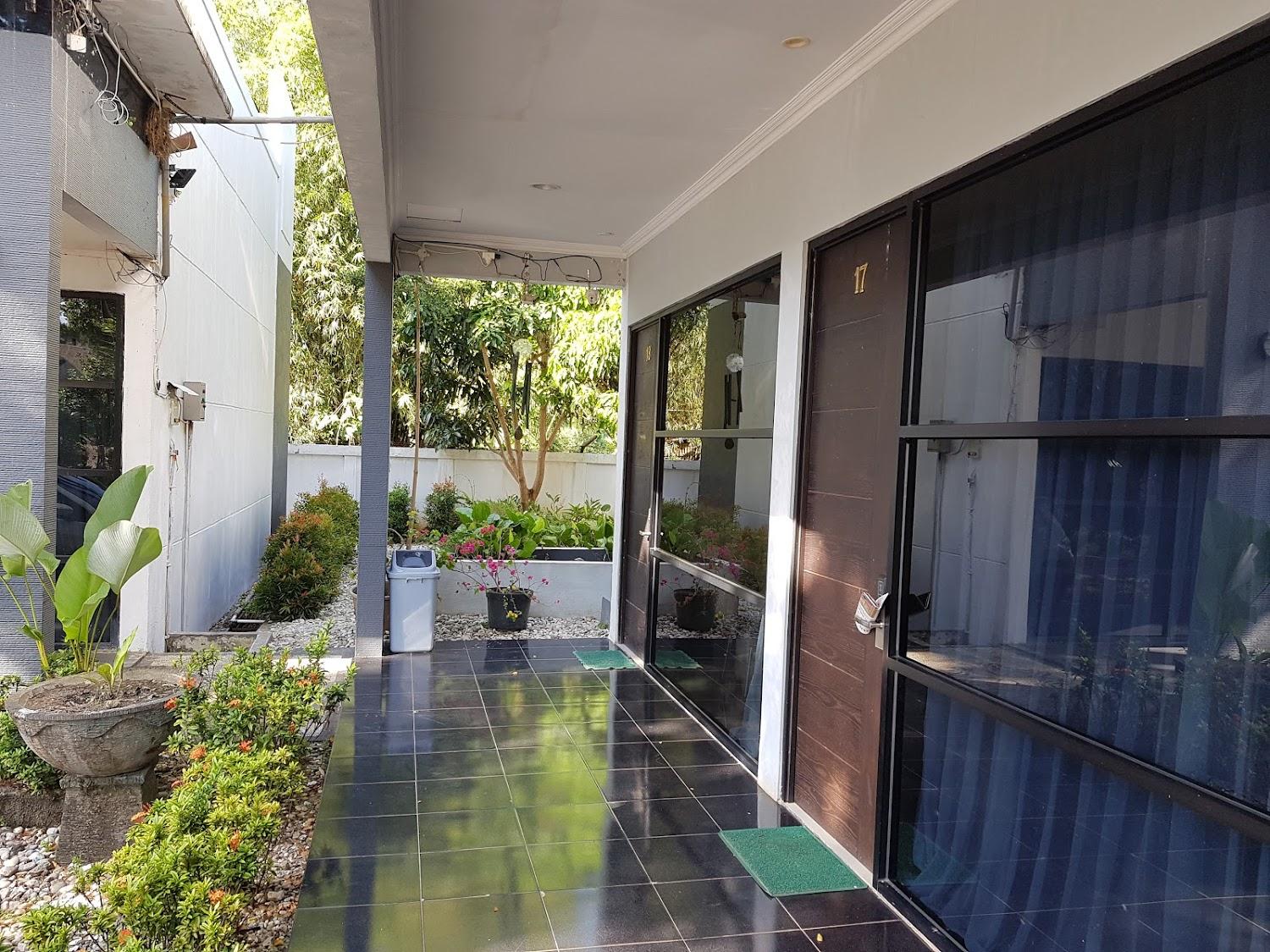 Cover Image for Airy Ahmad Yani KM 33.5 Banjarbaru