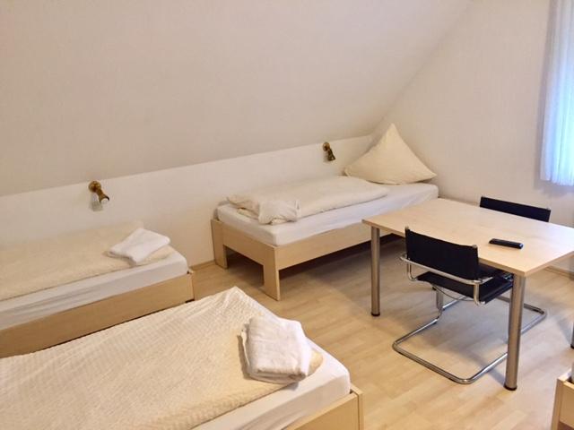 Cover Image for Monteurzimmer Bett & Bad
