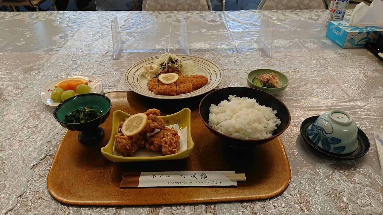 Cover Image for ホテル丹頂館
