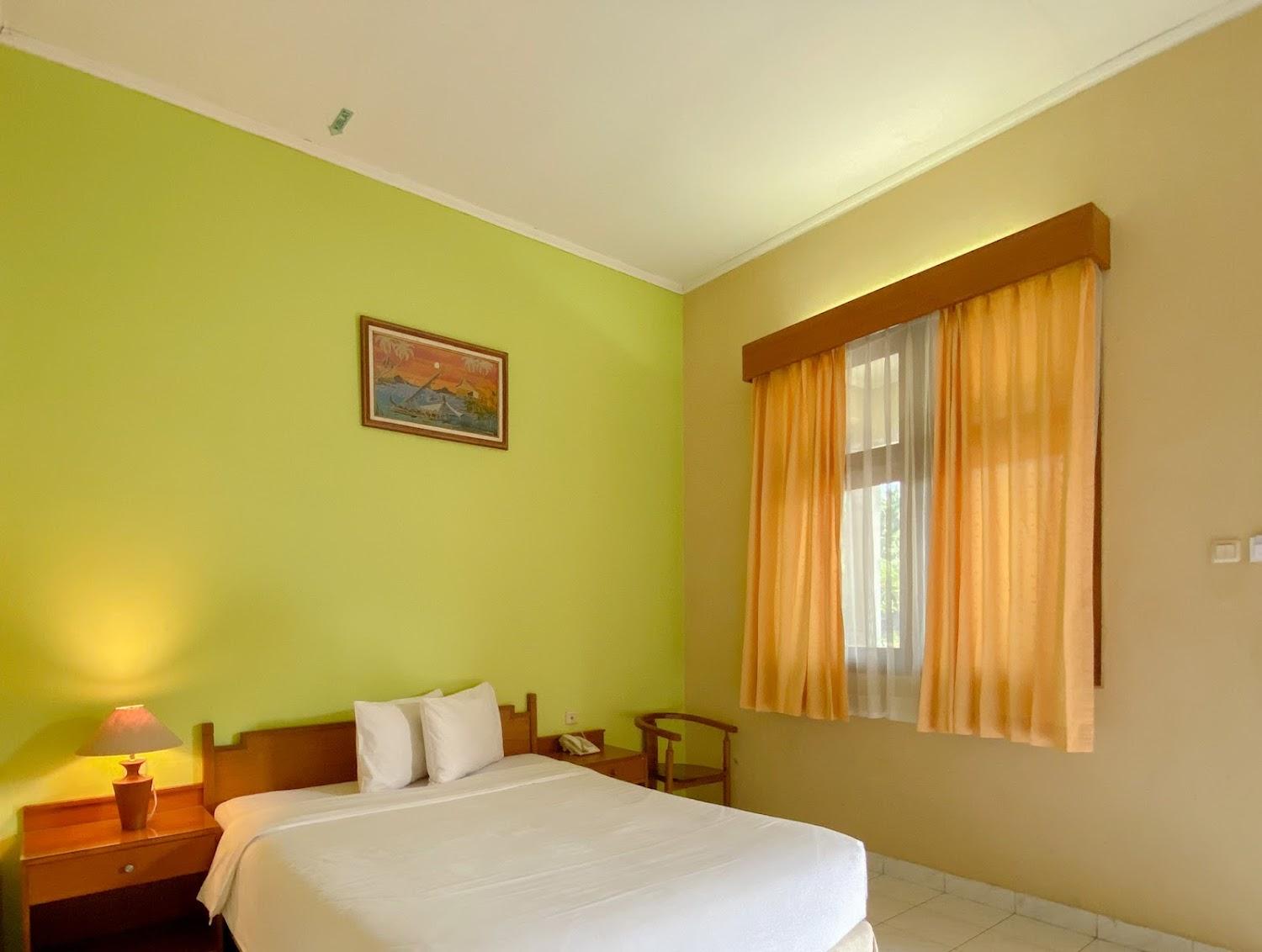 Cover Image for Gitrary Hotel