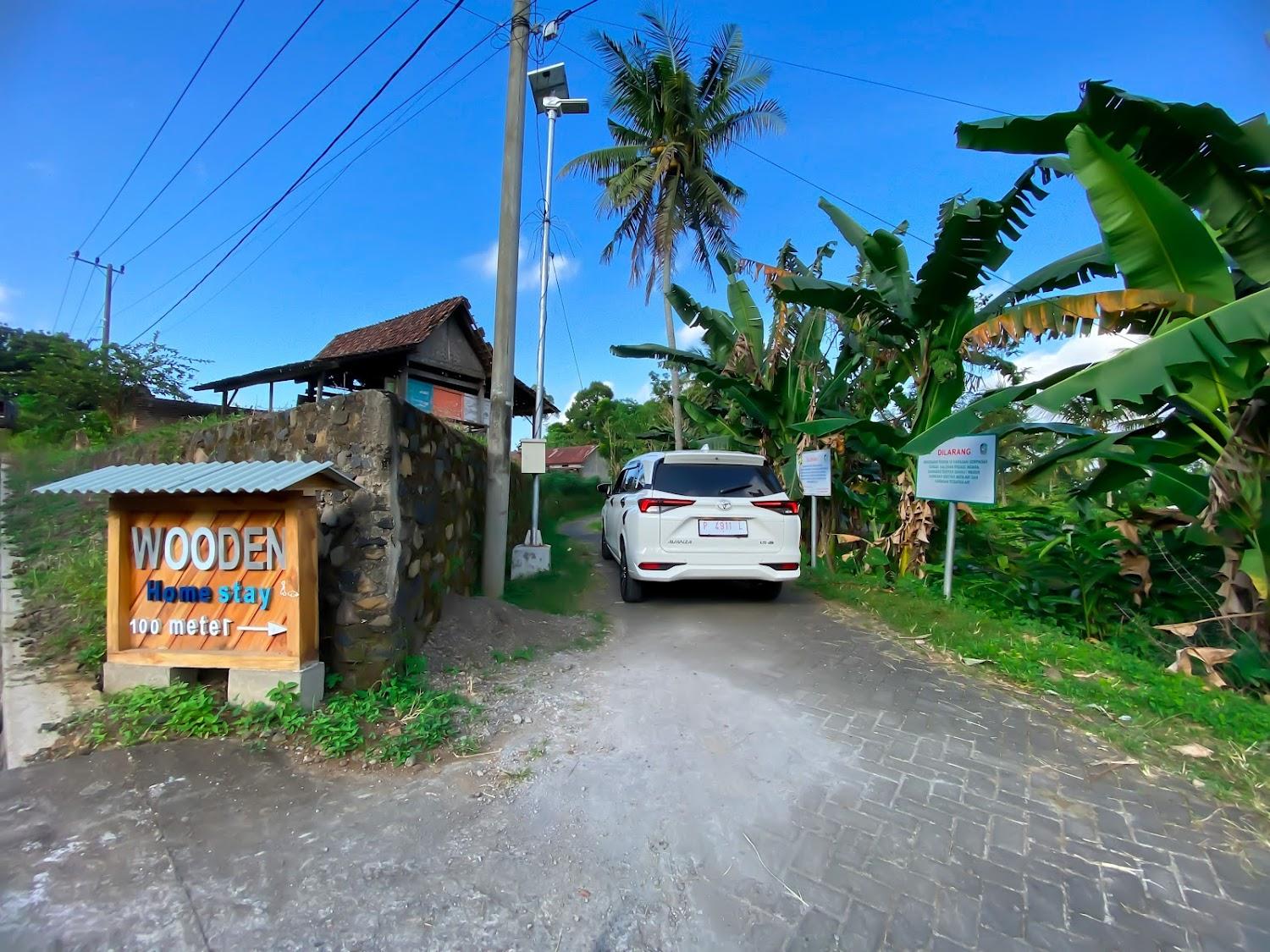 Cover Image for Wooden Kemiren Homestay & Tour